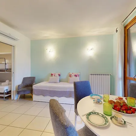 Appartamento Giardino Dell Anima By Bookinggardalake Sirmione