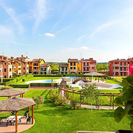 Апартаменты Giardino Dell Anima By Bookinggardalake Сирмионе